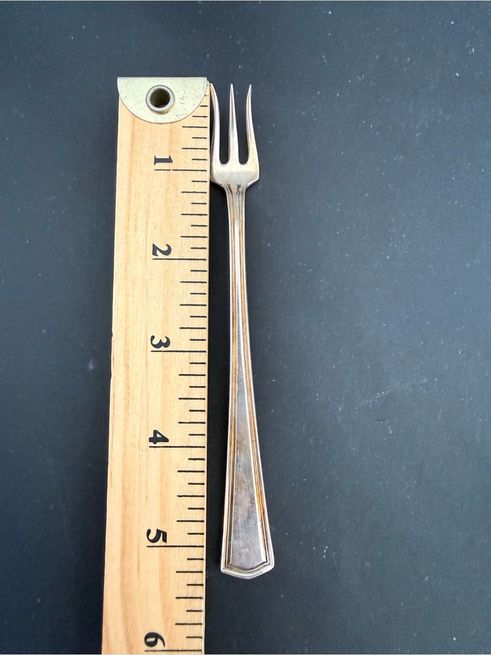 Vintage Alvin Silverplate Cocktail/Seafood Forks 5" lot of 5 - Picture 4 of 4